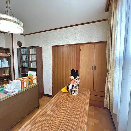 Slide 4