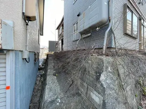 Slide 4