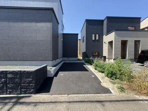 Slide 4