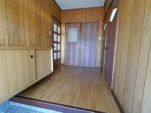 Slide 4