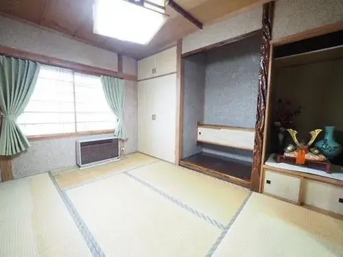 Slide 3