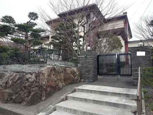 Slide 5