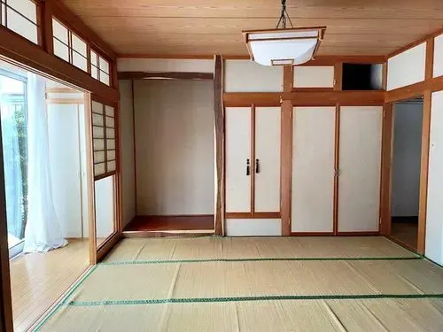 Slide 4