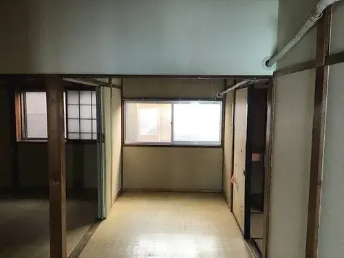 Slide 4