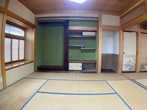 Slide 4