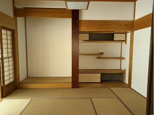 Slide 4