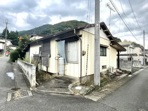 Slide 0