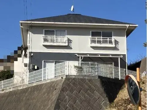Slide 0