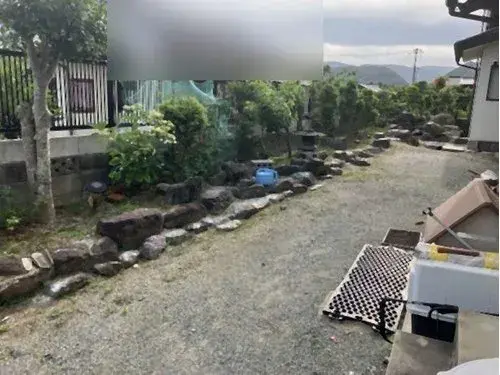 Slide 4