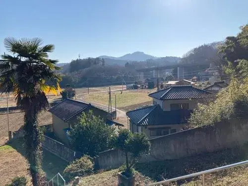 Slide 4