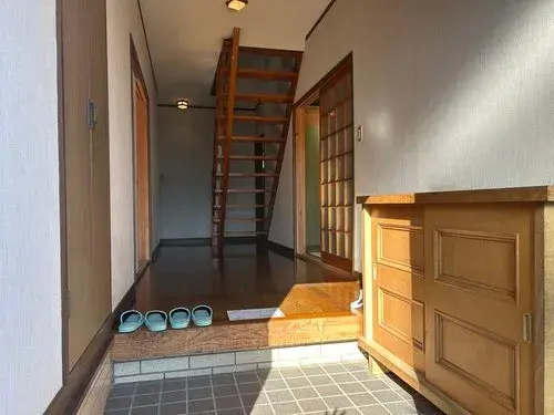 Slide 5