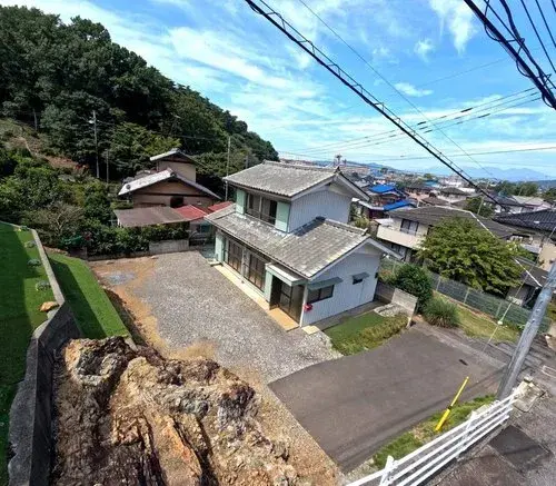 Slide 4