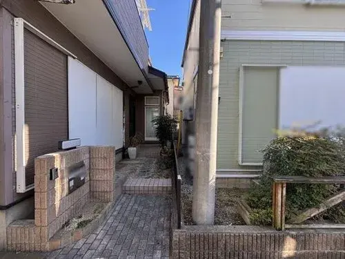Slide 4
