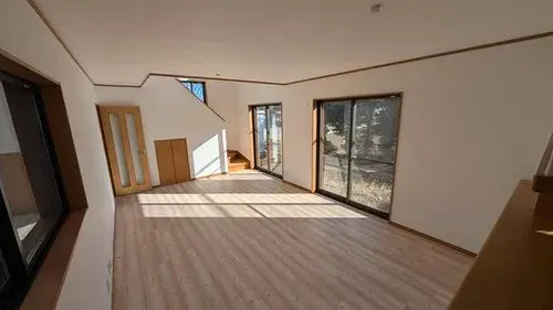 Slide 4