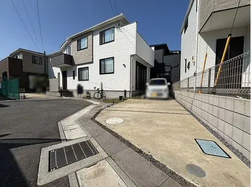 Slide 4