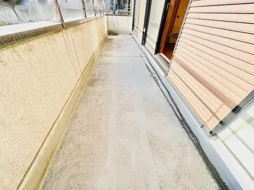 Slide 4