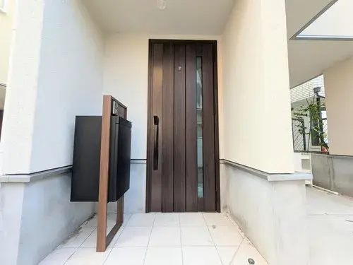 Slide 4