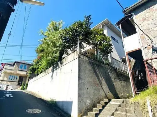 Slide 4