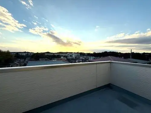 Slide 4