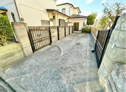 Slide 4