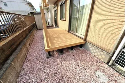 Slide 4
