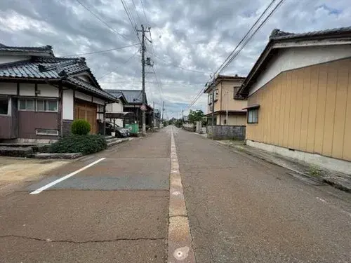 Slide 4