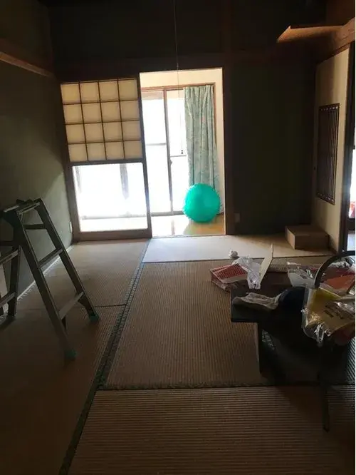 Slide 4