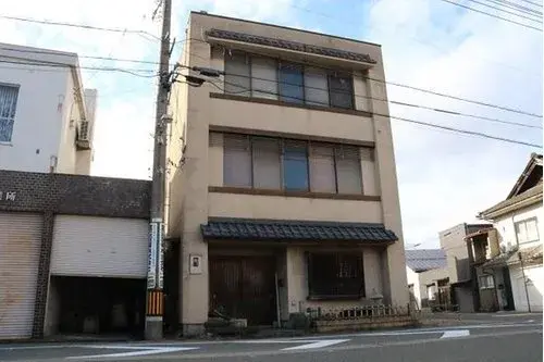 Slide 10