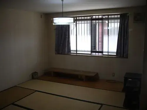 Slide 4