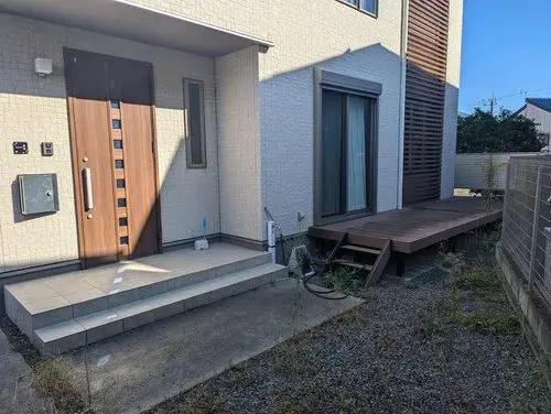 Slide 4