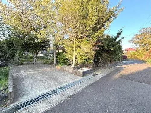 Slide 16