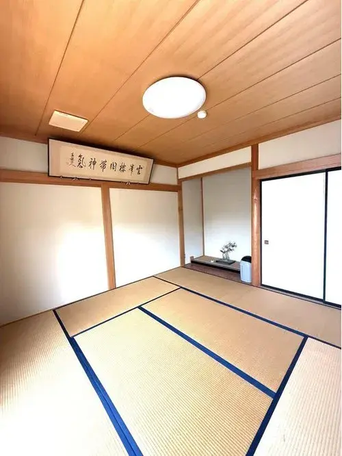 Slide 3