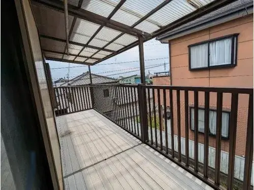 Slide 4