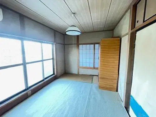 Slide 4