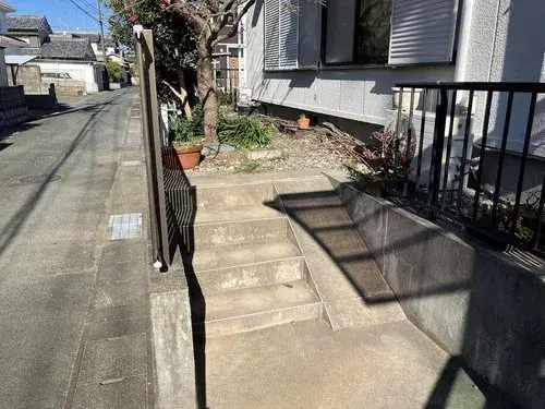 Slide 4