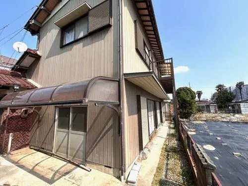 Slide 4