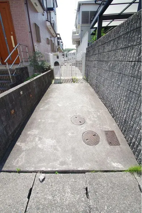 Slide 4