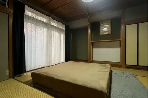 Slide 4