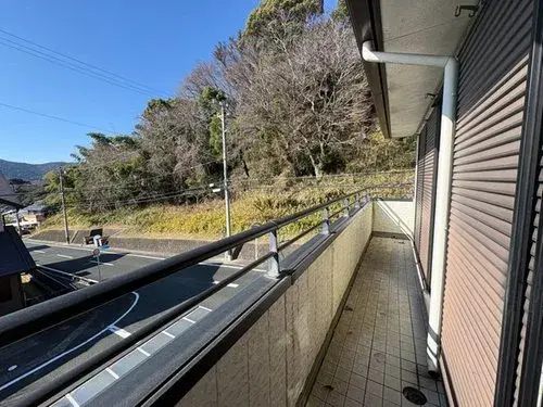 Slide 4