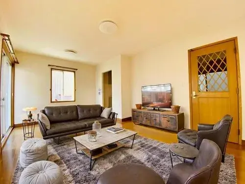Slide 10