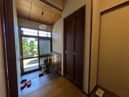 Slide 4