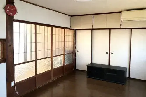 Slide 9