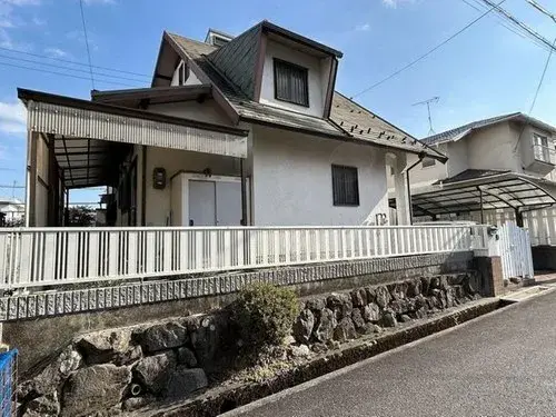 Slide 4