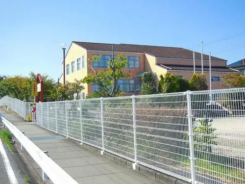 Slide 4