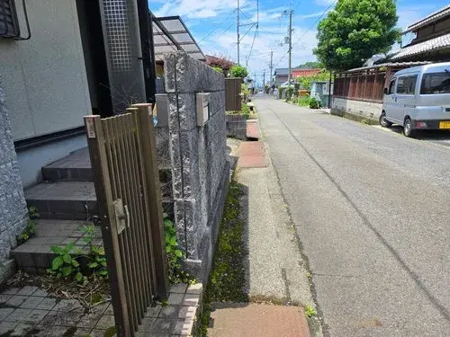 Slide 3