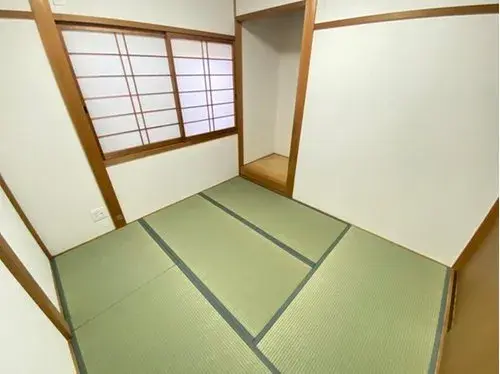 Slide 4