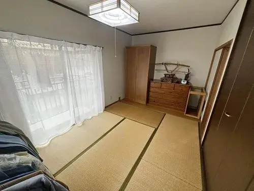 Slide 4