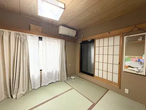 Slide 4