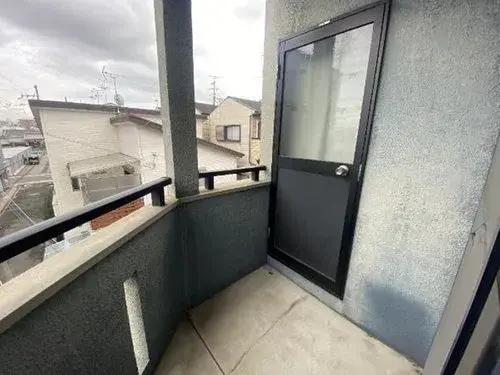 Slide 4