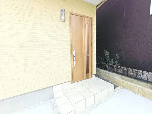 Slide 4